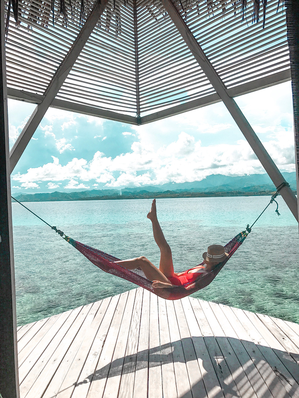 Pulo Cinta, The Sweet Life With Liz & Maria